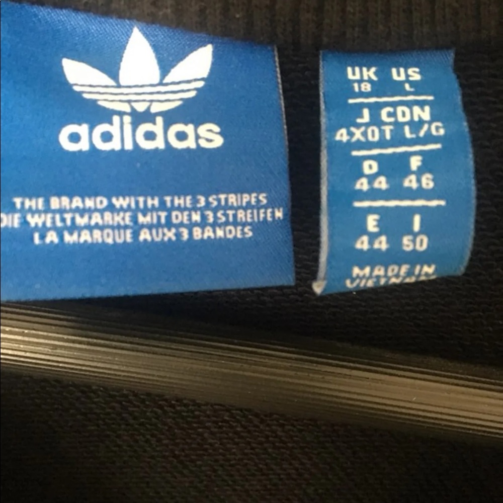 Adidas Pullover - Picture 2 of 2